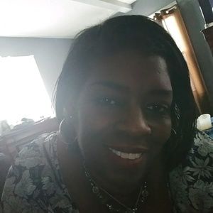 Meet your Posher, Lasonjia